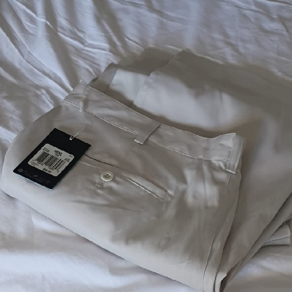 Nike Men's Cream Chinos